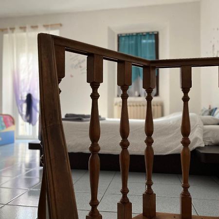 קומו Casa Vacanze Il Cortile Da Manu, Maggy&Hope מראה חיצוני תמונה